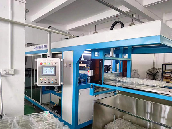 大型吸塑技术革新:引领包装与制造行业新飞跃